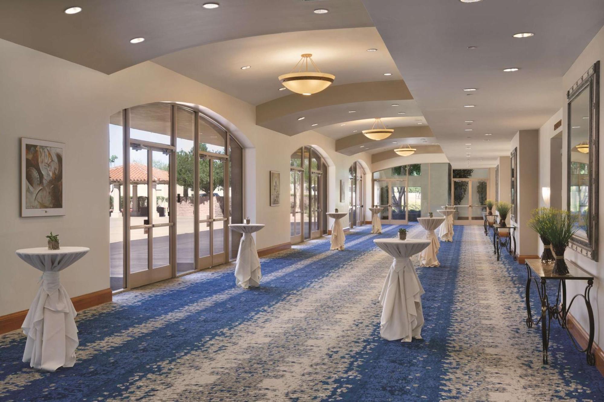 Embassy Suites By Hilton Scottsdale Resort Luaran gambar