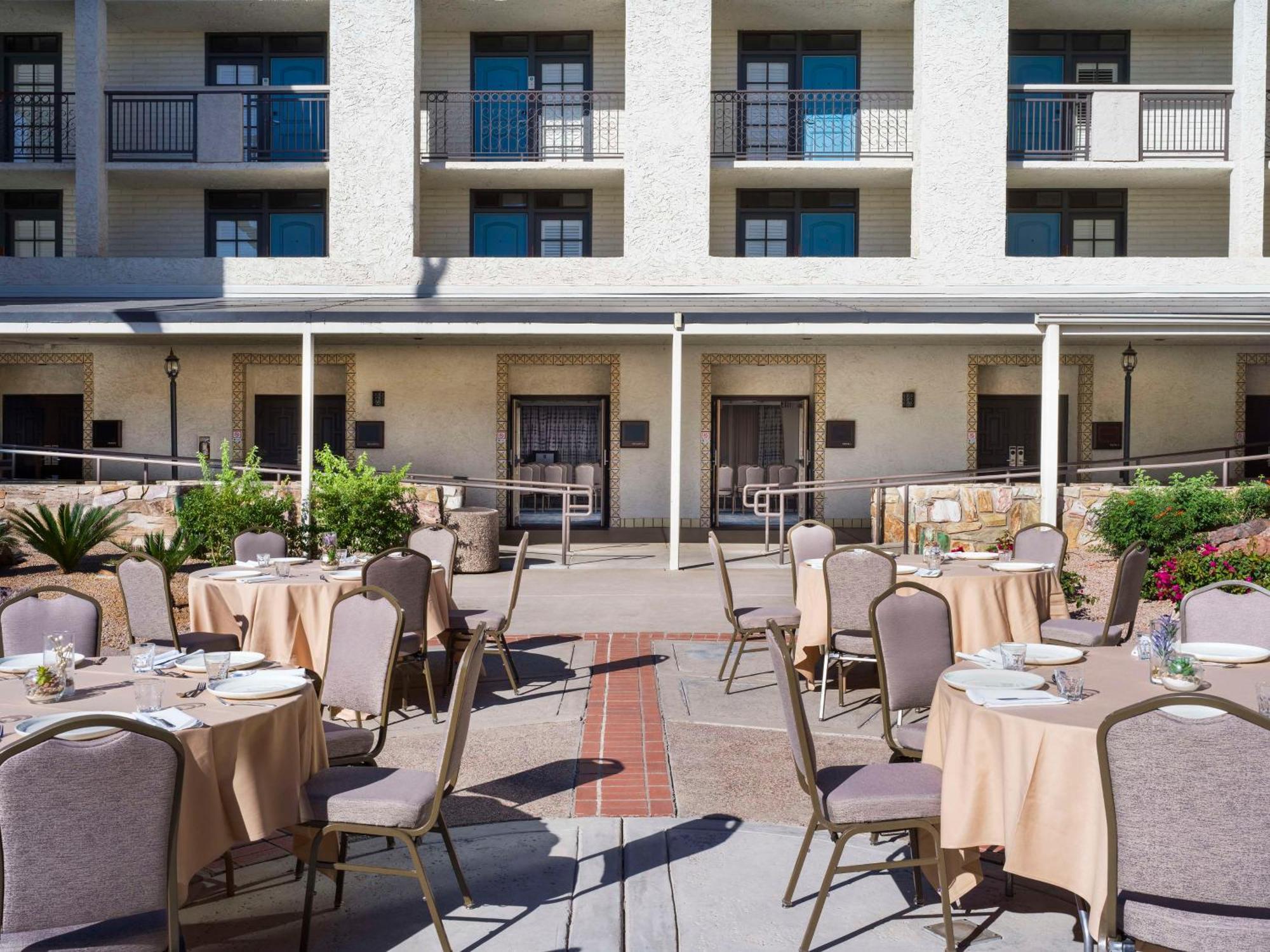 Embassy Suites By Hilton Scottsdale Resort Luaran gambar